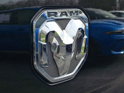 Used 2019 RAM 1500 Big Horn image 30