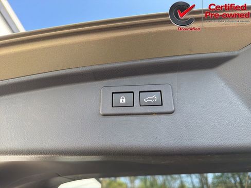 Used 2022 Subaru Outback Limited AWD/4WD image 20