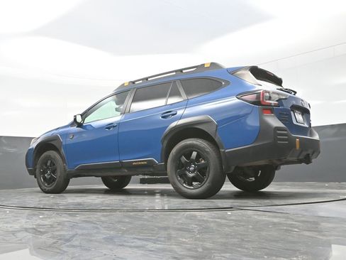 Used 2022 Subaru Outback Wilderness w/ Wilderness Package image 24