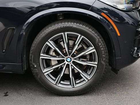 Used 2023 BMW X5 xDrive40i w/ M Sport Package AWD/4WD image 5
