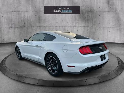 Used 2018 Ford Mustang Premium image 7