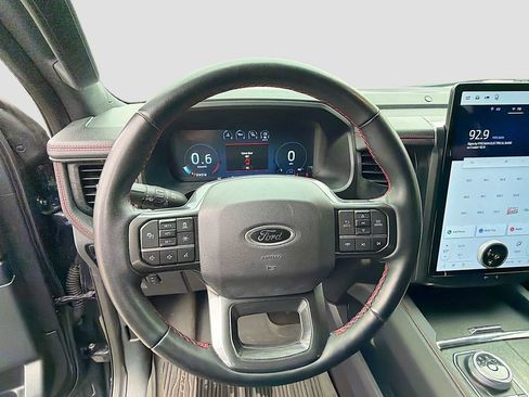 Used 2022 Ford Expedition Max Limited AWD/4WD image 11