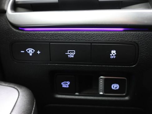 Used 2024 Hyundai Palisade Limited image 26