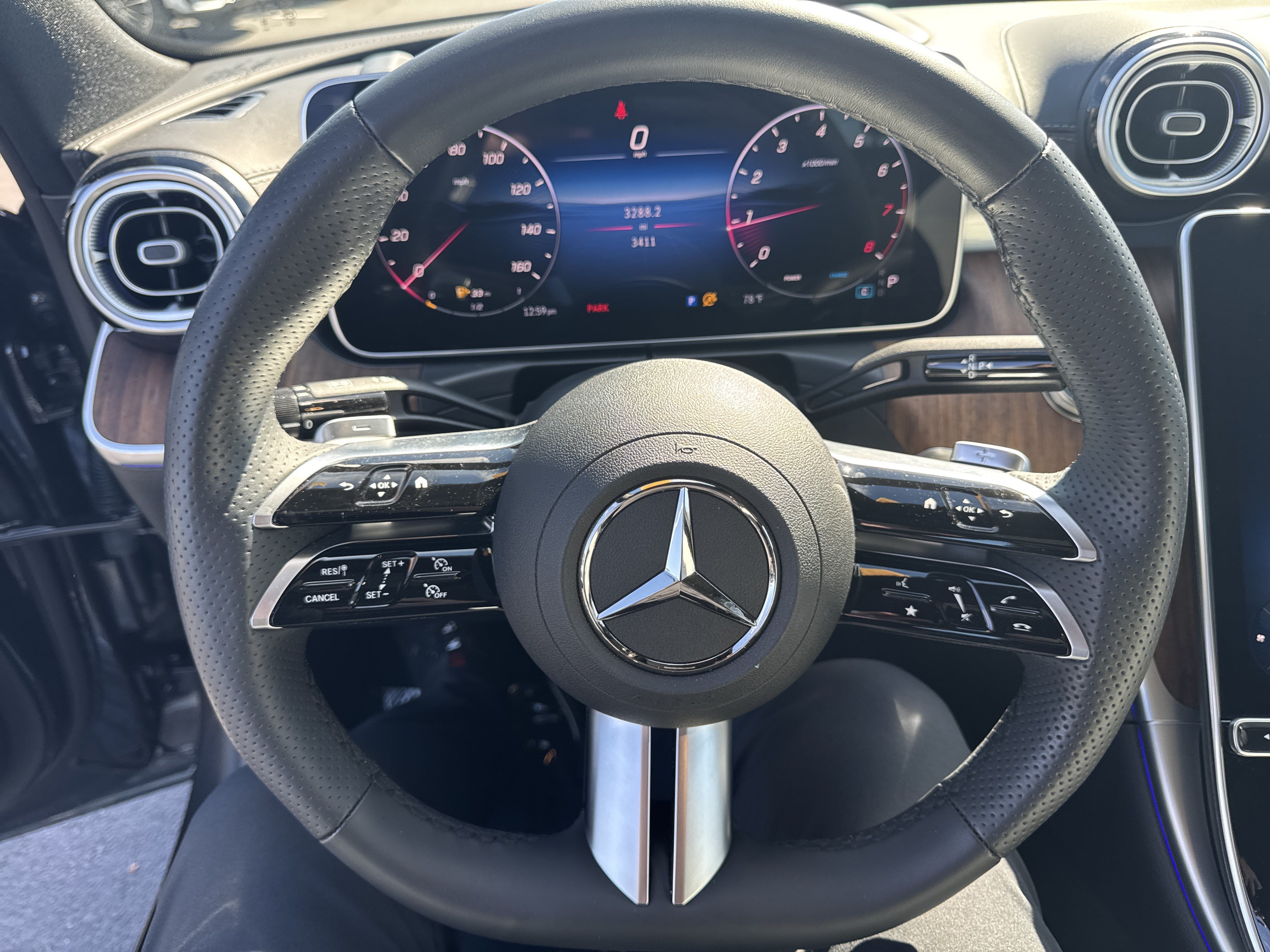Used 2025 Mercedes-Benz C 300 Sedan image 18