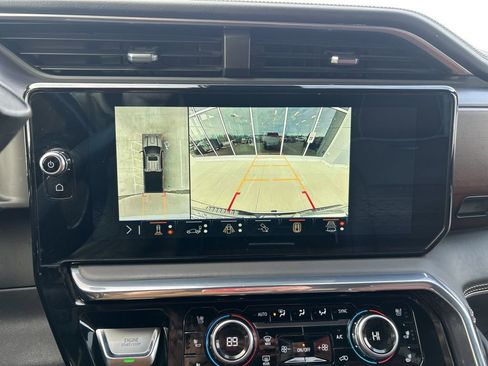 Used 2024 GMC Sierra 3500 Denali Ultimate image 22