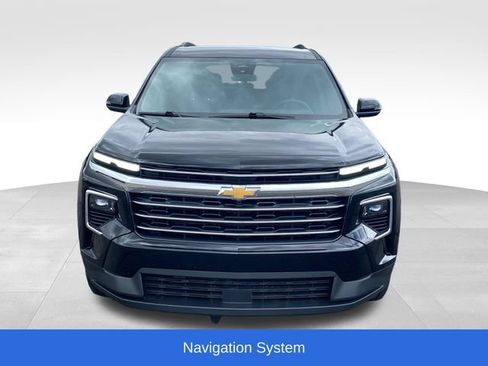 Certified 2026 Chevrolet Traverse LT AWD/4WD image 2