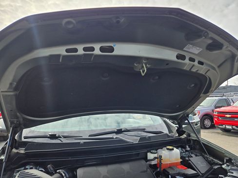 Used 2022 Chevrolet Traverse LT image 71