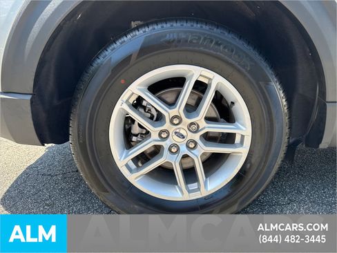 Used 2025 Ford Explorer Active image 21