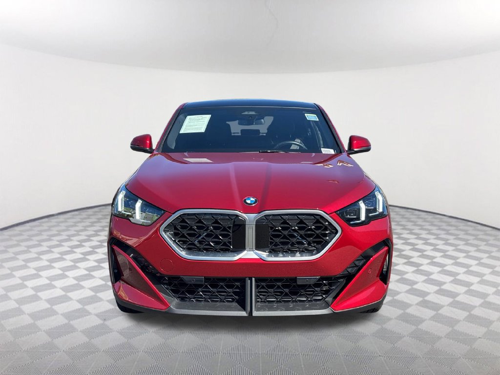 Used 2026 BMW X2 xDrive28i w/ Convenience Package AWD/4WD image 2