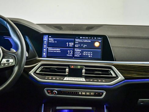 Used 2023 BMW X5 xDrive45e w/ Climate Comfort Package image 13