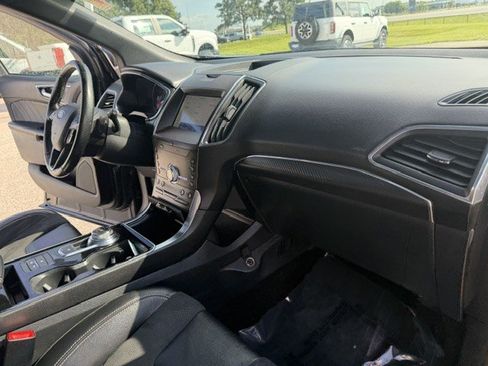 Used 2020 Ford Edge ST w/ Equipment Group 401A AWD/4WD image 41