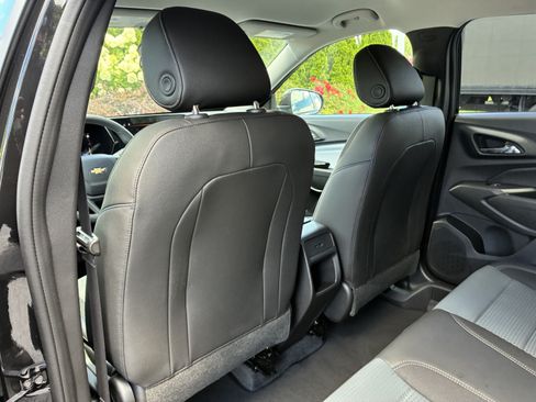 Used 2026 Chevrolet Trax LT FWD image 15