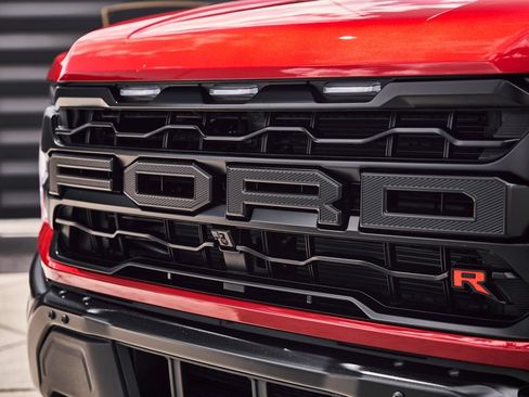 Used 2026 Ford F150 Raptor w/ Equipment Group 803A Raptor R AWD/4WD image 9