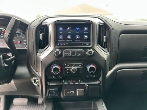 Used 2022 Chevrolet Silverado 2500 LT w/ Convenience Package AWD/4WD image 33