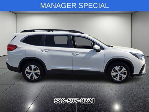 Used 2024 Subaru Ascent Premium w/ Convenience Package AWD/4WD image 6