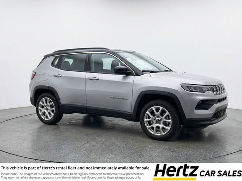 Used 2025 Jeep Compass Limited AWD/4WD image 1