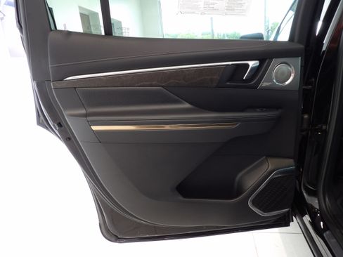 Used 2025 Buick Enclave Avenir w/ Super Cruise Package image 20