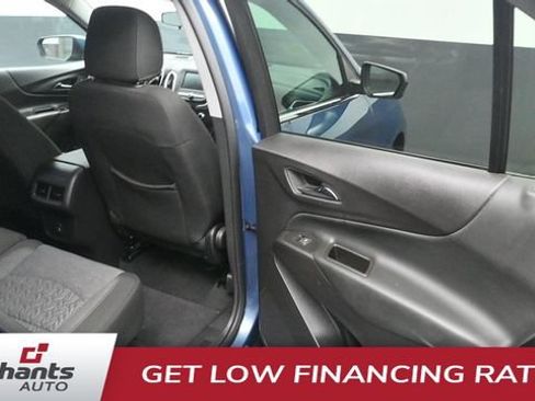 Used 2024 Chevrolet Equinox LT AWD/4WD image 10