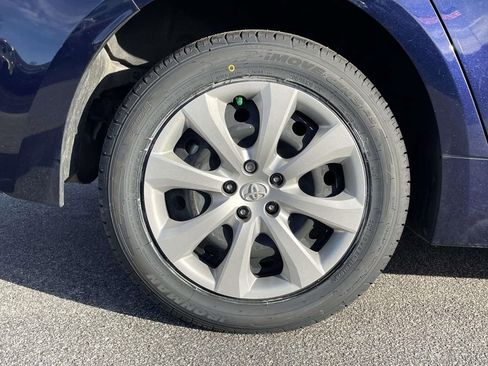 Used 2023 Toyota Corolla LE image 31