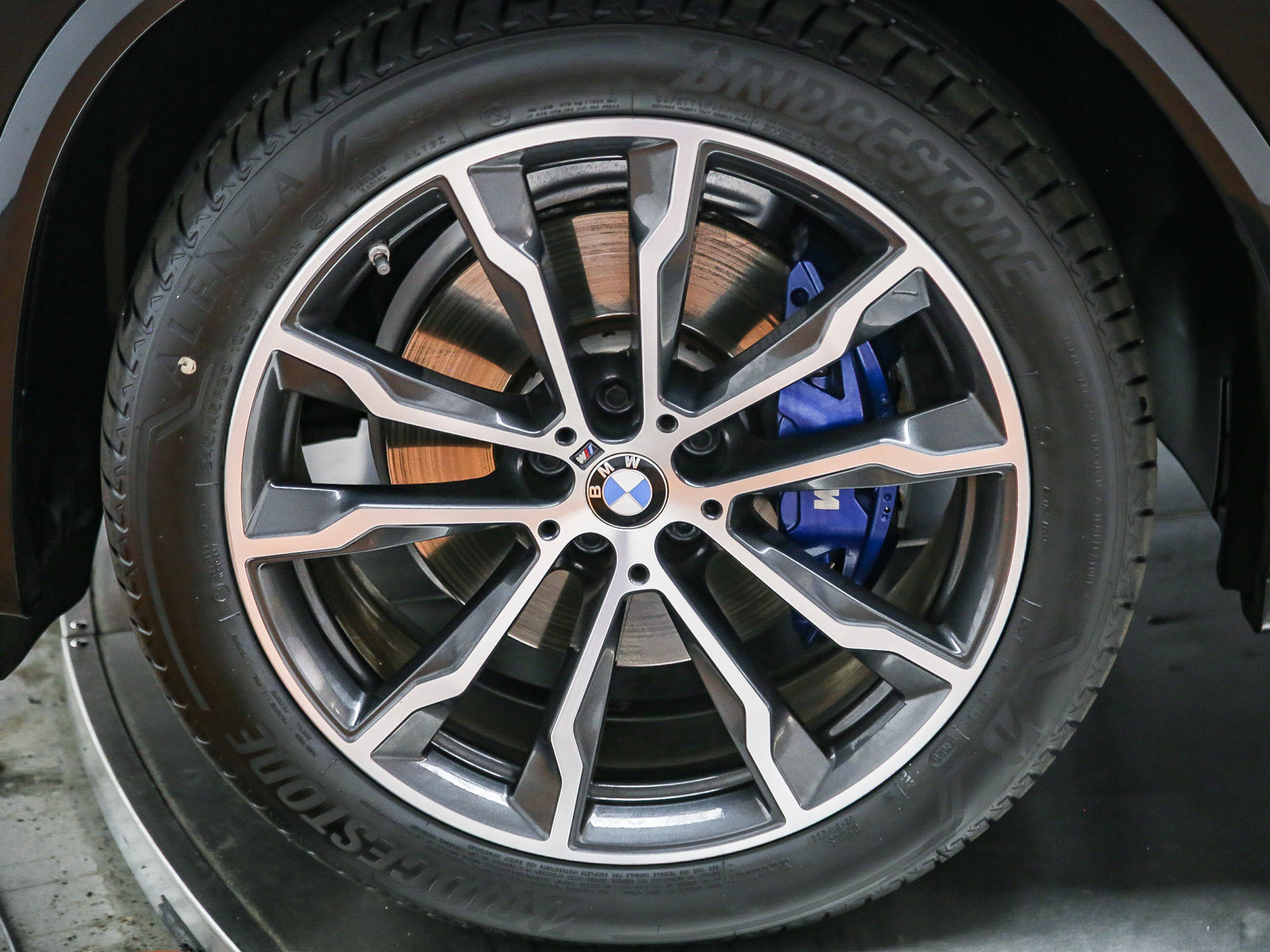 Certified 2024 BMW X4 M40i AWD/4WD image 10