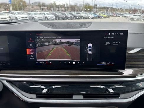 Used 2025 BMW X5 xDrive50e image 19