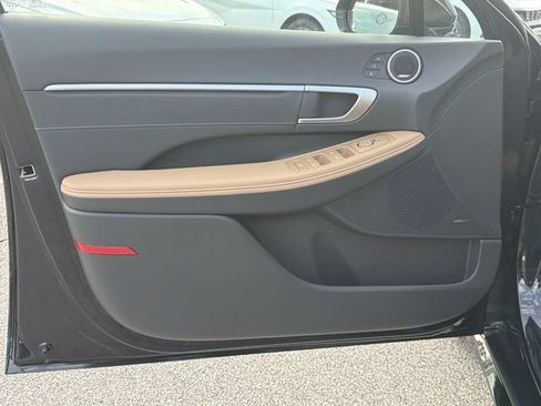 New 2026 Hyundai Sonata Limited FWD image 12