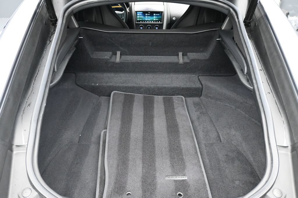 Used 2024 Jaguar F-TYPE R-Dynamic RWD image 20
