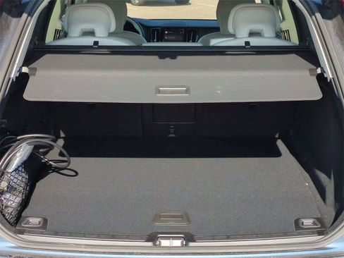 Used 2025 Volvo XC60 T8 Core w/ Protection Package Premier image 33