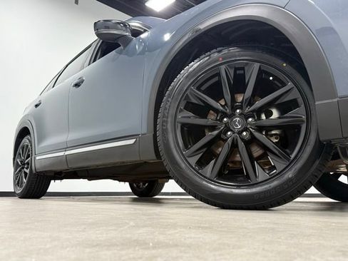 Used 2021 MAZDA CX-9 Carbon Edition image 3