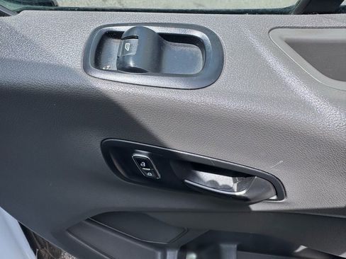 Used 2022 Ford Transit 350 DRW AWD w/ Interior Upgrade Package image 26
