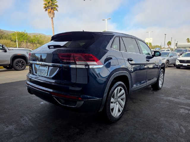 Used 2021 Volkswagen Atlas Cross Sport SE w/ Panoramic Sunroof Package FWD image 8