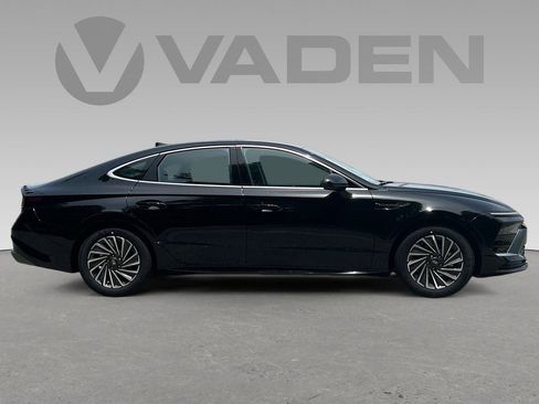 New 2025 Hyundai Sonata SEL image 5