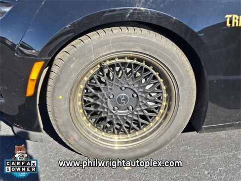 Used 2021 Chevrolet Camaro LT image 4