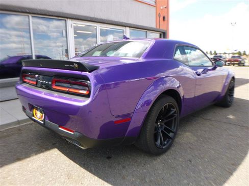 Used 2023 Dodge Challenger R/T Scat Pack RWD image 3
