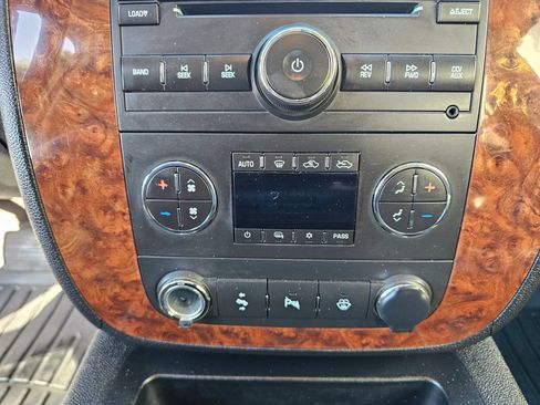 Used 2007 Chevrolet Silverado 2500 LTZ w/ Safety Package image 13