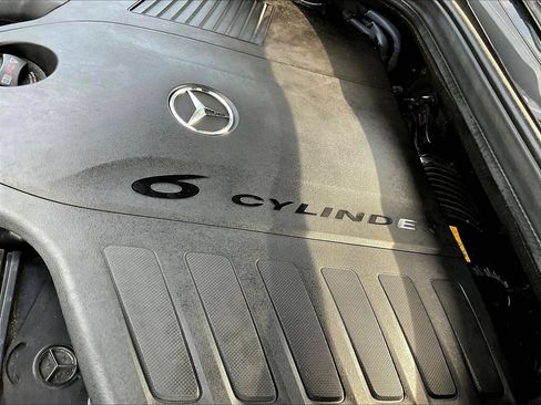 Certified 2023 Mercedes-Benz GLS 450 4MATIC w/ AMG Line Exterior image 33