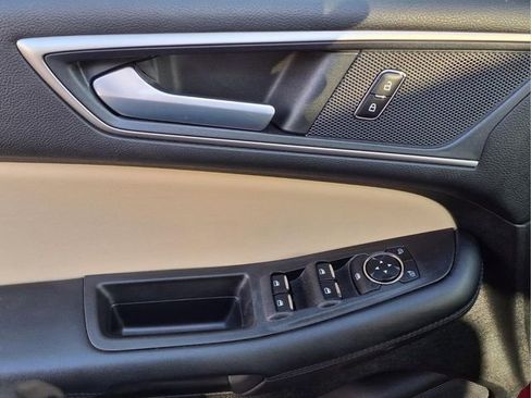 Used 2023 Ford Edge SEL w/ Convenience Package image 18