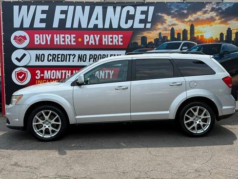 Used 2013 Dodge Journey SXT w/ Flexible Seating Group FWD image 12