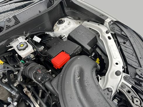 Certified 2024 Buick Encore GX Sport Touring image 33