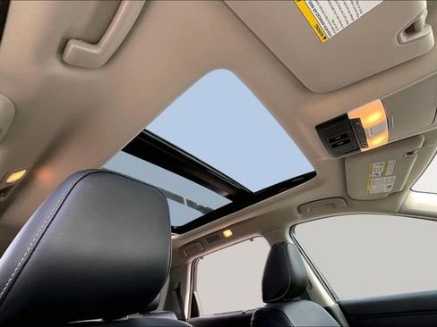 Used 2024 Nissan Pathfinder Platinum w/ Cargo Package image 20