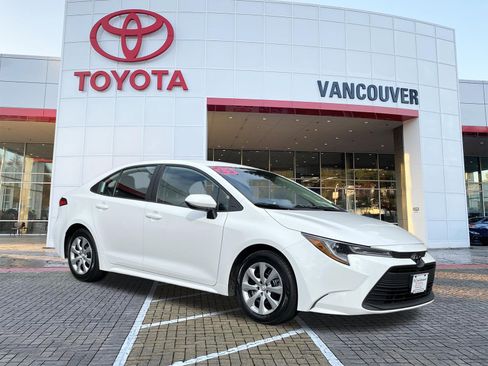 Certified 2023 Toyota Corolla LE FWD image 1