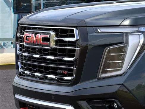 New 2026 GMC Yukon XL AT4 AWD/4WD image 13