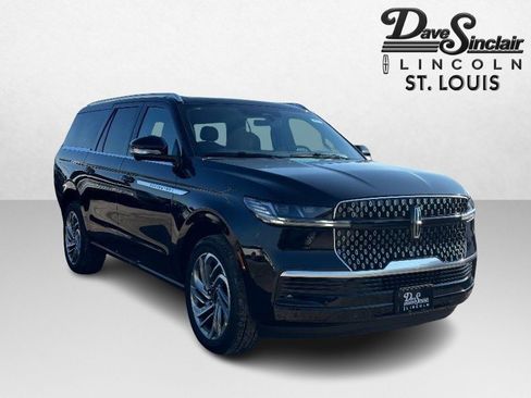 New 2026 Lincoln Navigator L Reserve image 3