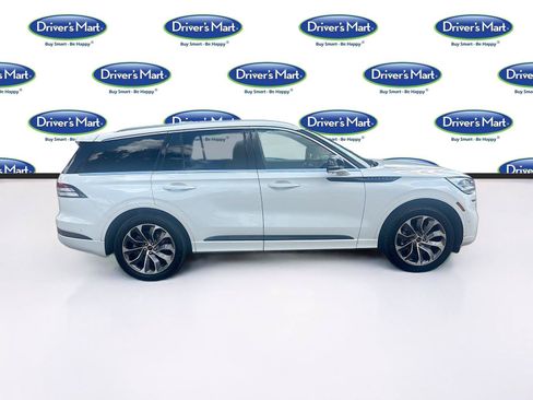 Used 2022 Lincoln Aviator Grand Touring w/ Equipment Group 301A AWD/4WD image 8