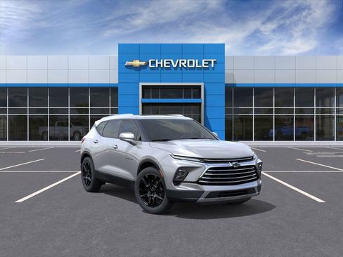 New 2025 Chevrolet Blazer Premier image 1
