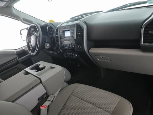 Used 2017 Ford F150 XLT w/ Trailer Tow Package image 26