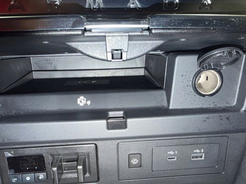 Used 2024 Nissan Armada SL w/ Captain's Chairs Package RWD image 41