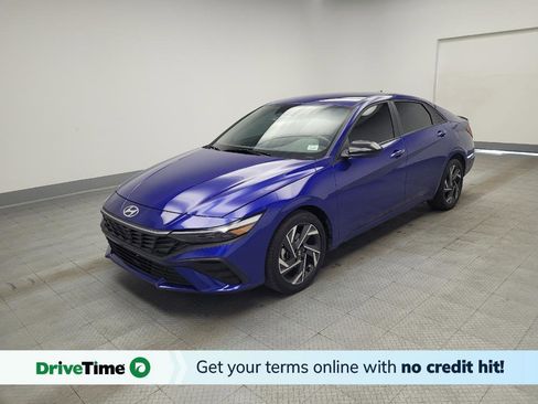 Used 2025 Hyundai Elantra Sport FWD image 1