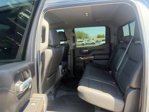 Used 2021 Chevrolet Silverado 1500 LT Trail Boss w/ Convenience Package II AWD/4WD image 23