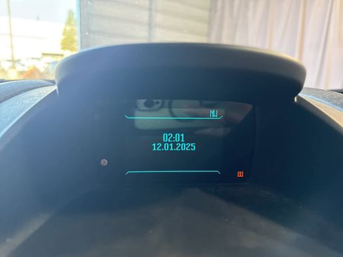 Used 2014 Ford Fiesta SE image 18